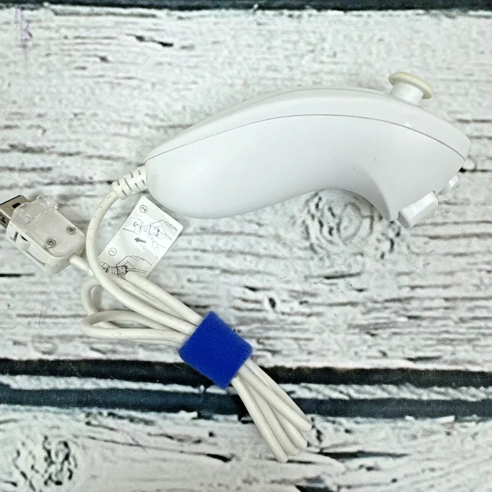 Nintendo Wii Nunchuk White Controller Authentic‎ Genuine OEM RVL-004 Tested